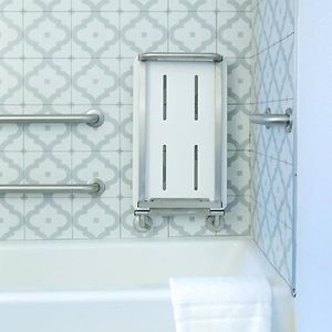 Standard King Room City View Mobility Accessible Tub